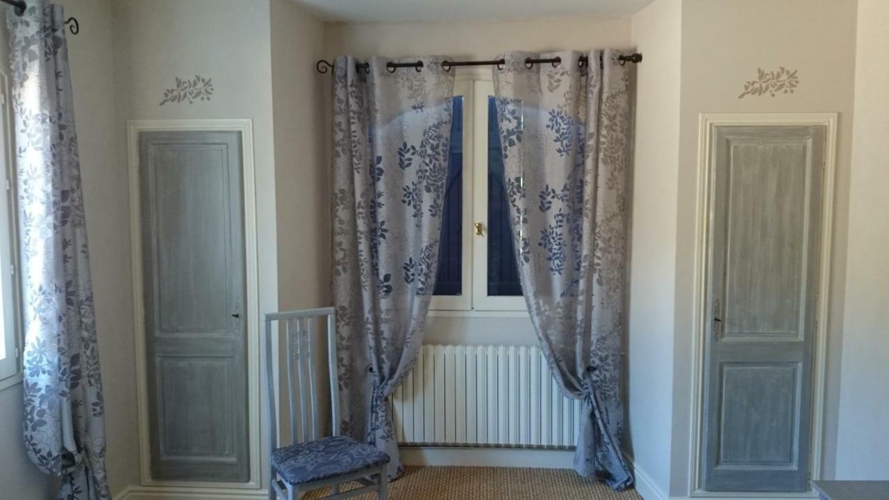 Chambre D'Hotes La Citadelle Lardier-et-Valenca エクステリア 写真